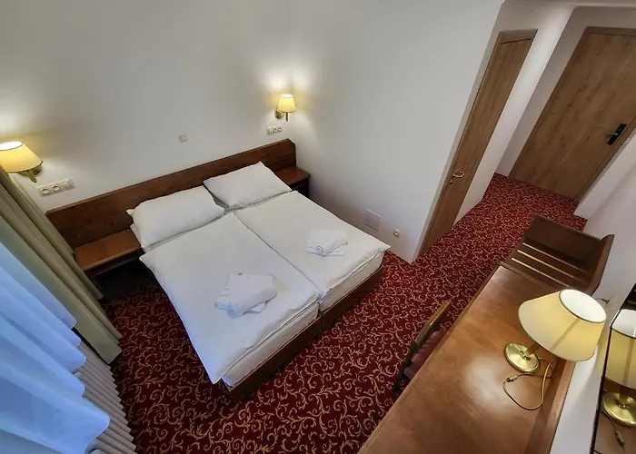 Hotell Stella 3*